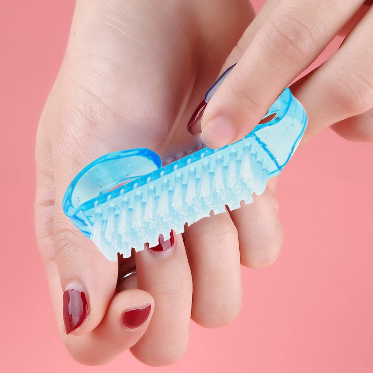Nail Scrub Brush Set with Curved Grips for Fingernails and Toenails - Image 5