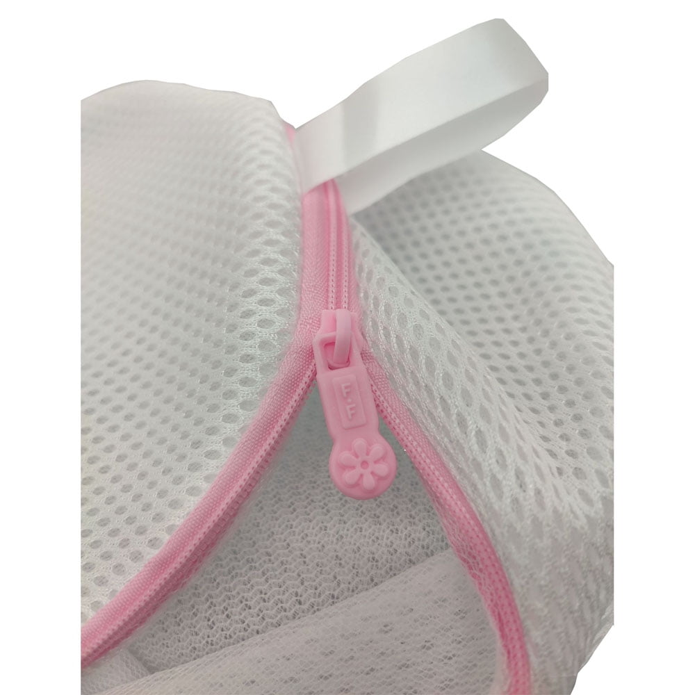 Mesh Laundry Wash Bags for Lingerie and Delicates, Set of Three - Image 5